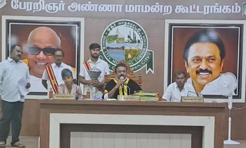 வார்டு பிரச்சினைகள் சம்பந்தமாக அலுவலர்களை தொடர்பு கொண்டால், கண்டு கொள்வதே இல்லை: கவுன்சிலர்கள் குற்றச்சாட்டு