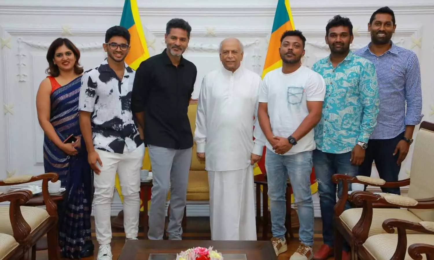 பிரபுதேவா படக்குழுவை பாராட்டிய இலங்கை பிரதமர்