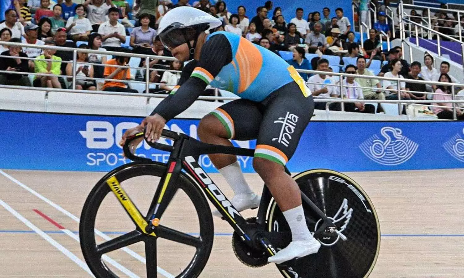 சைக்கிளிங் டிரக் போட்டி: ஆண்கள் கெய்ரின் பஸ்ட்... ... ஆசிய விளையாட்டு போட்டி: கபடி, கிரிக்கெட்டில் தங்கம் வென்று இந்தியா அசத்தல்- பதக்கம் 107ஆனது! லைவ் அப்டேட்ஸ் சைக்கிளிங் டிரக் போட்டி: ஆண்கள் கெய்ரின் பஸ்ட்... ... ஆசிய விளையாட்டு போட்டி: கபடி, கிரிக்கெட்டில் தங்கம் வென்று இந்தியா அசத்தல்- பதக்கம் 107ஆனது! லைவ் அப்டேட்ஸ்