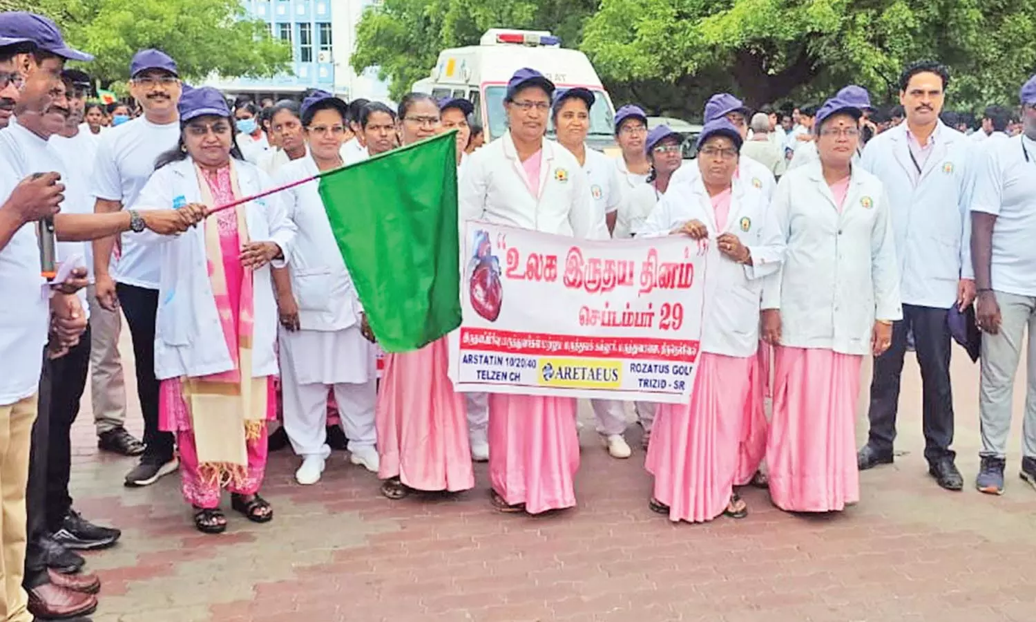 இன்று உலக இருதய தினம்- நெல்லை அரசு மருத்துவமனை சார்பில் விழிப்புணர்வு பேரணி இன்று உலக இருதய தினம்- நெல்லை அரசு மருத்துவமனை சார்பில் விழிப்புணர்வு பேரணி