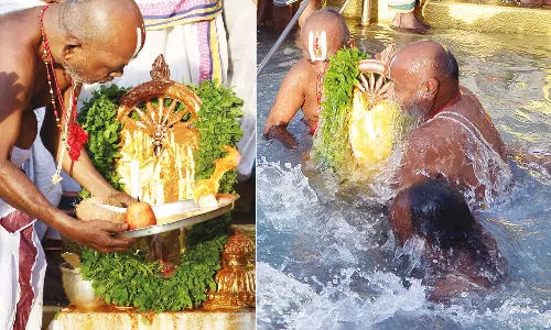 திருப்பதி அனந்த பத்மநாபசாமி விரதம்: சுதர்சன சக்கரத்தாழ்வார் தீர்த்தவாரி