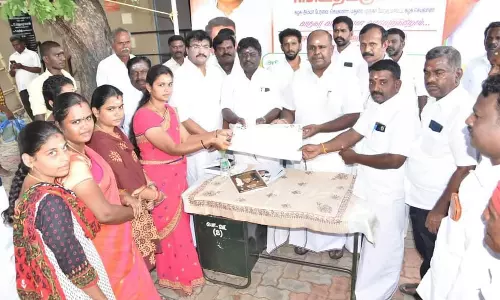 அ.தி.மு.க. சார்பில் பூத் கமிட்டி அமைப்பது குறித்த ஆலோசனை கூட்டம்