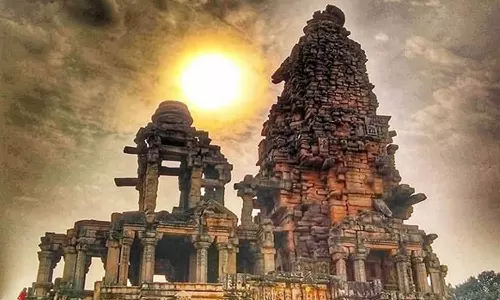 பேய்களால் கட்டப்பட்ட கக்கன்மாத் கோவில்