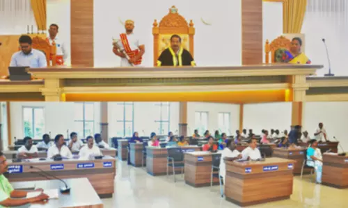 நாகர்கோவில் மாநகராட்சி கூட்டம்: பொது மக்களுக்கு தங்கு தடையின்றி குடிநீர் கிடைக்க நடவடிக்கை  மேயர் மகேஷ் தகவல்