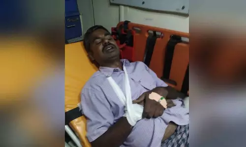 பல்லடம் அருகே சமூக ஆர்வலர் மீது  தாக்குதல்