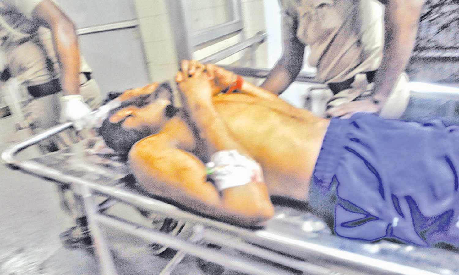 காலாப்பட்டு சிறையில் கைதிகள் மோதல்- 2 பேர் படுகாயம் போலீசார் விசாரணை