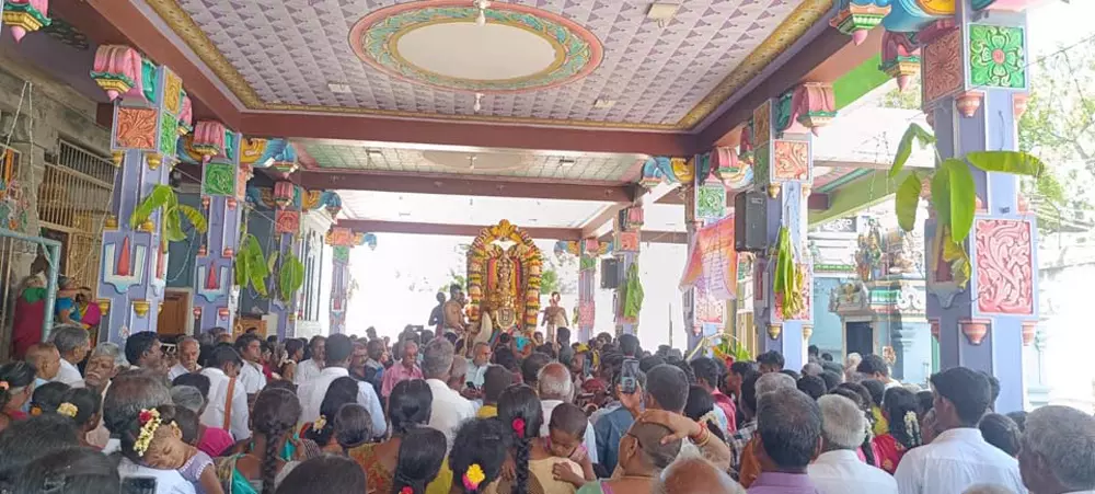 திருவதிகை சரநாராயண பெருமாள் கோவிலில் ஏகதின பிரம்மோற்சவம் திருவதிகை சரநாராயண பெருமாள் கோவிலில் ஏகதின பிரம்மோற்சவம்