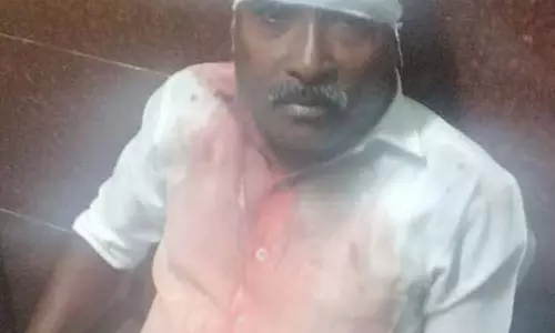 பண்ருட்டி அருகே குடிபோதையில் வாகன ஓட்டிகளை மிரட்டியவர்கள் மீது வழக்கு