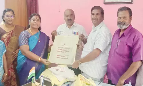 பூதப்பாண்டி பகுதியில் அரசு மதுபான கடையை மாற்ற வேண்டும்