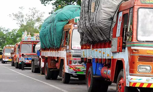 மீஞ்சூரில் காலை 6 மணி முதல் இரவு 9 மணி வரை கனரக வாகனங்களுக்கு தடை