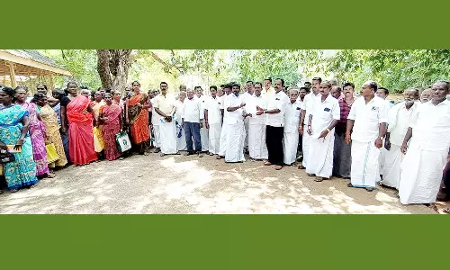 கண்ணங்குடி ஒன்றிய விவசாயிகளுக்கு வறட்சி நிவாரணம் வழங்க கோரி மனு