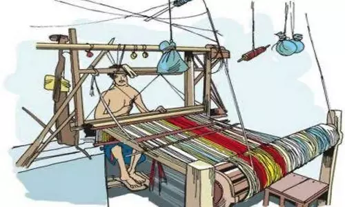 விலைவாசி உயர்வை கருத்தில் கொண்டு போனஸ் தொகையை உயர்த்தி வழங்க வேண்டும்