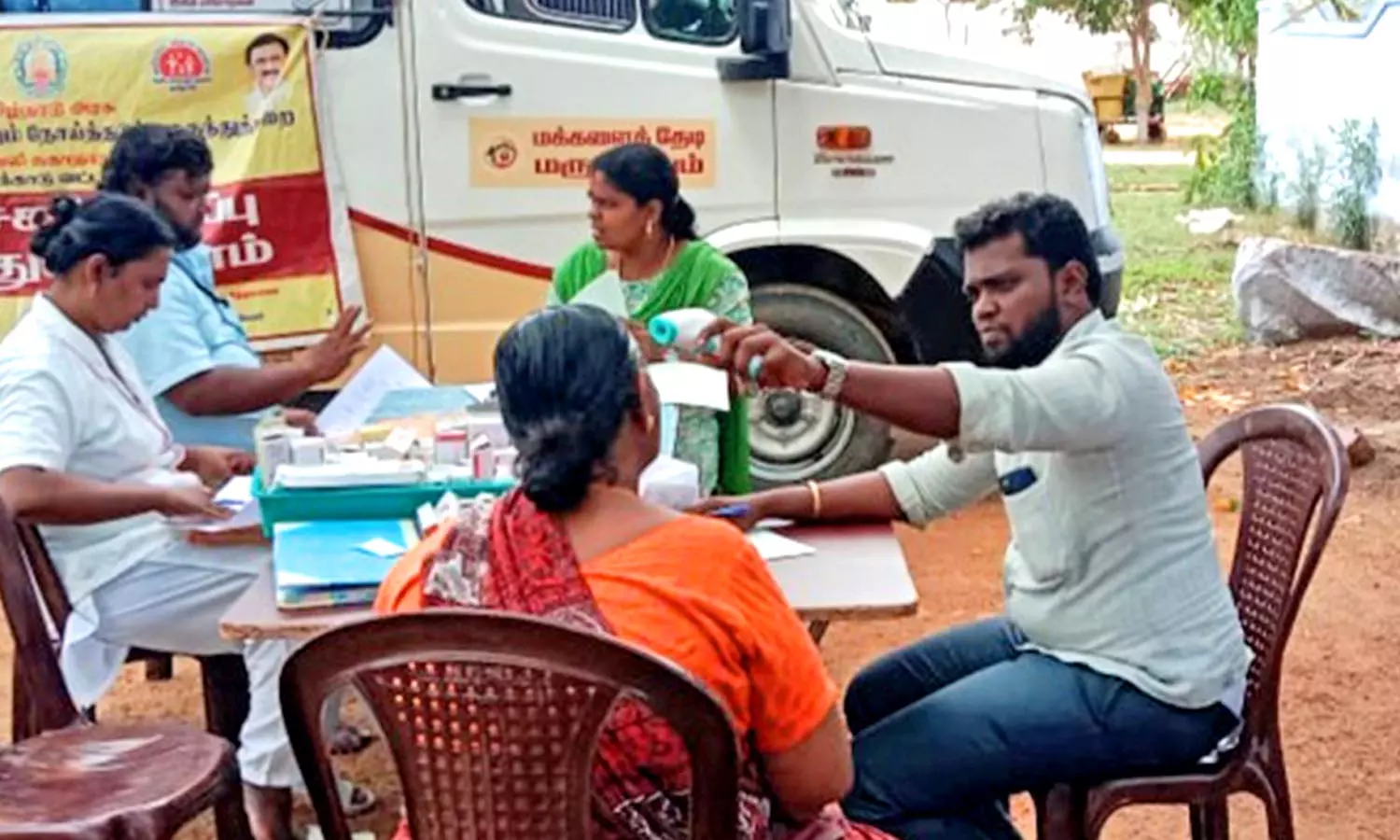 நெல்லை மாவட்டத்தில் 45 இடங்களில் காய்ச்சல் கண்டறியும் முகாம்கள்- மாவட்ட சுகாதார பணிகள் துணை இயக்குனர் தகவல்