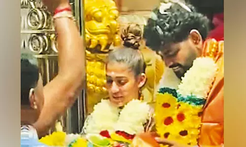 மலேசியாவில் நயன்-விக்கி தம்பதி