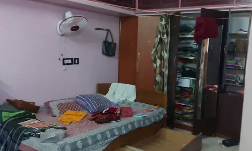 தொடரும் சம்பவம்: வருவாய் ஆய்வாளரின் வீட்டின் பூட்டை உடைத்து 30 பவுன் நகை-பணம் திருட்டு