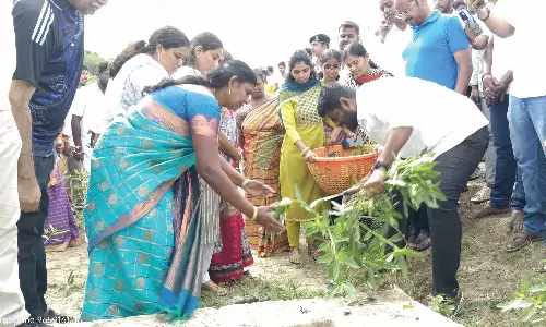 பொதுமக்கள் உள்நாட்டில் தயாராகும் பொருட்களை வாங்க வேண்டும்- அண்ணாமலை