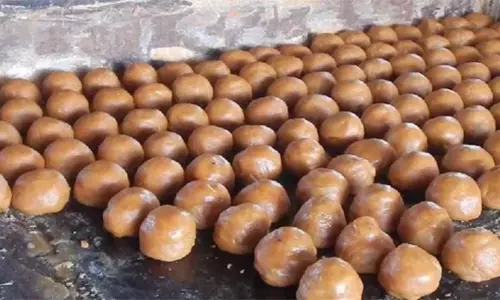 உற்பத்தி அதிகரிப்பால் வெல்லம் விலை வீழ்ச்சி