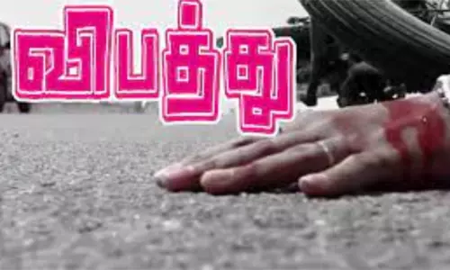 மோட்டார் சைக்கிள் தடுப்பு சுவரில் மோதி வாலிபர் சாவு