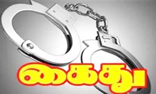 மது குடிக்க பணம் தர மறுத்தவாலிபரை தாக்கிய 3 பேர் கைது