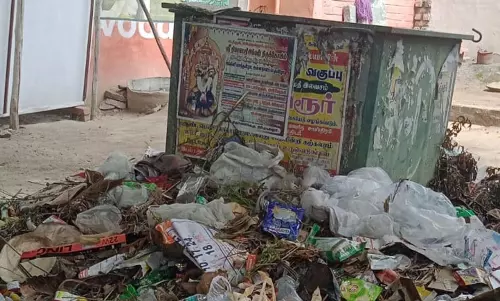 தேங்கி கிடக்கும் குப்பையால் சுகாதார சீர்கேடு ஏற்படும் அபாயம்