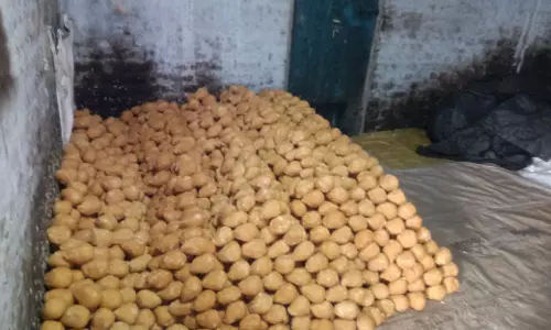 கரூர் பகுதிகளில் வெல்லம் விலை வீழ்ச்சி