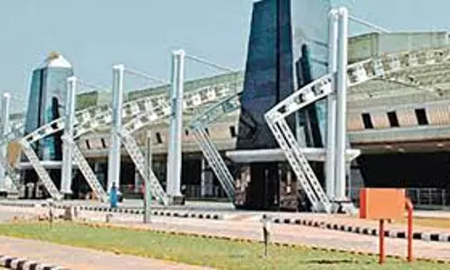 திருச்சி விமான நிலையத்தில் தூய்மை பணி