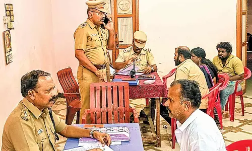 வலங்கைமான் காவல் நிலையத்தின் சார்பில் பெட்டிஷன் மேளா