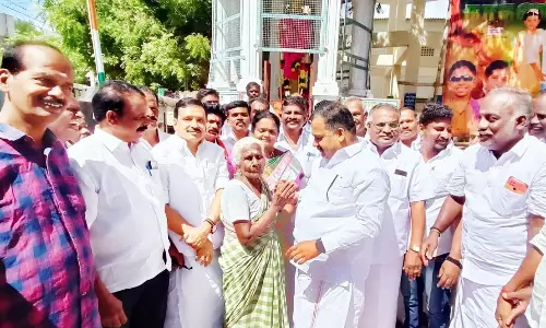 அரசியல் செய்வதற்காக கர்நாடக பா.ஜ.க. காவிரி பிரச்சினையை தூண்டி விடுகிறது