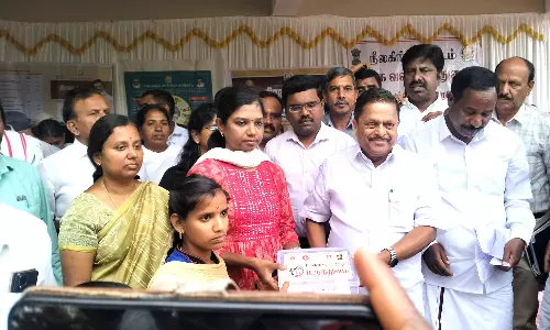 அரசின் நலத்திட்ட உதவிகளை பொதுமக்கள் பயன்படுத்திக் கொள்ள வேண்டும்- கிராமசபை கூட்டத்தில் அமைச்சர் ராமச்சந்திரன் பேச்சு