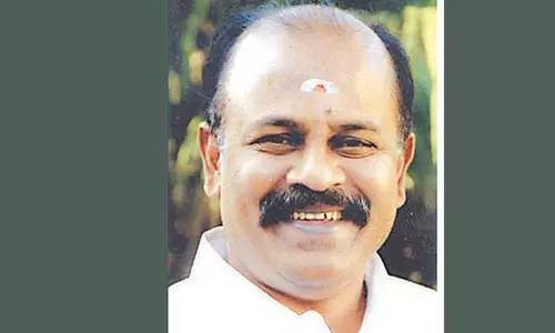 மத்திய மந்திரி நிர்மலா சீதாராமனை சந்தித்தது ஏன்? பொள்ளாச்சி ஜெயராமன் எம்.எல்.ஏ. பேட்டி