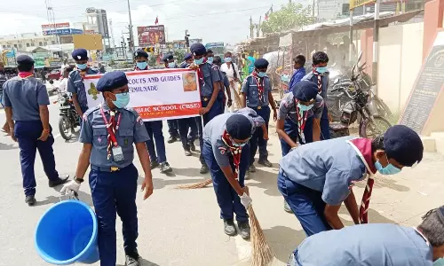 ஊத்தங்கரை அதியமான் கல்வி நிறுவனங்கள் சார்பில் தூய்மை பணி