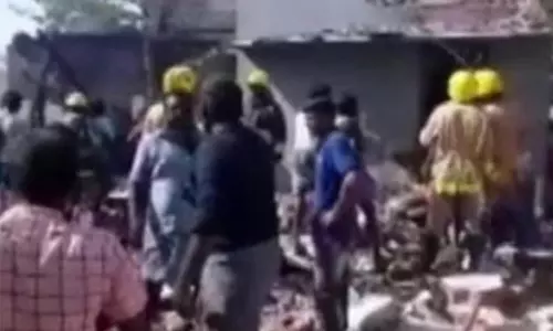 பட்டாசு ஆலையில் வெடிவிபத்து: 3 பேர் காயம்