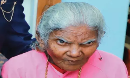 தக்கலை அருகே குளத்தில் மூழ்கி மூதாட்டி சாவு