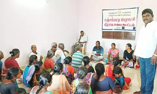 விவசாய நிலங்களை வீட்டு மனைகளாக மாற்ற எதிர்ப்பு