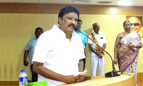 கவுன்சிலர்கள் ஒற்றுமையாக செயல்பட்டால் தான்  மக்கள் பணிகளுக்கு வெற்றி கிடைக்கும்- அப்துல் வகாப் எம்.எல்.ஏ. பேச்சு