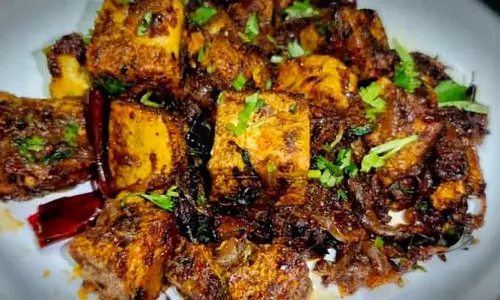 பார்க்கும்போதே நாக்கில் எச்சில் ஊறவைக்கும் முட்டை சுக்கா