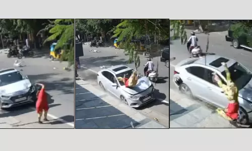 கோவையில் பெண் மீது மோதி தூக்கி வீசிய கார்