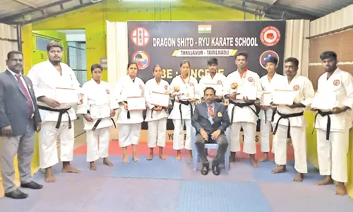 கராத்தே போட்டியில் சாதனை