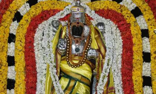 ஆன்மிகம்: இன்றைய முக்கிய நிகழ்வுகள் மற்றும் பஞ்சாங்கம்