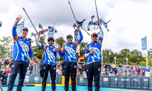 ஆசிய விளையாட்டு போட்டி - வில்வித்தையில் தங்கப் பதக்கம் வென்றது இந்தியா