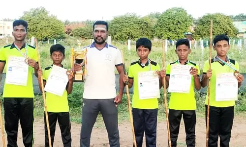 தேசிய அளவிலான போட்டியில் தேனி மாணவர்கள் தங்க பதக்கம் வென்று சாதனை