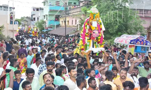 15 ஆண்டுகளுக்கு பிறகு நடந்த புரவி எடுப்பு விழா