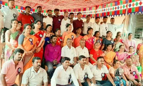 சோழவரம் அரசினர் மேல்நிலைப்பள்ளி முன்னாள் மாணவர்கள் சந்திப்பு