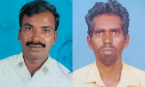 மின்கம்பி அறுந்து விழுந்ததில் மோட்டார் சைக்கிளில் சென்ற 2 தொழிலாளர்கள் பலி