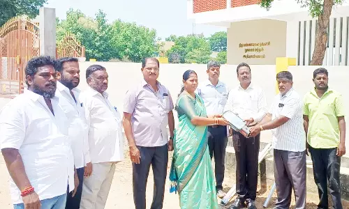 திருவண்ணாமலையில் ரூ.25 லட்சத்தில் புதிய மின் விளக்குகள் பொருத்தும் பணி