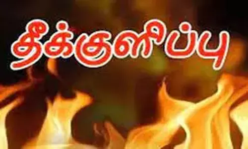 தந்தை இறந்த துக்கம் தாங்காமல் மகன் தீக்குளித்து தற்கொலை