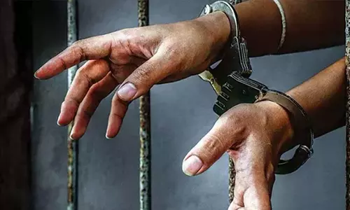 போதை பொருட்கள் விற்ற பெட்டி கடைக்காரர் கைது