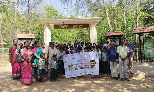 கோவையில் ஆதரவற்ற பள்ளிக் குழந்தைகளுக்கான விழிப்புணர்வு சுற்றுலா