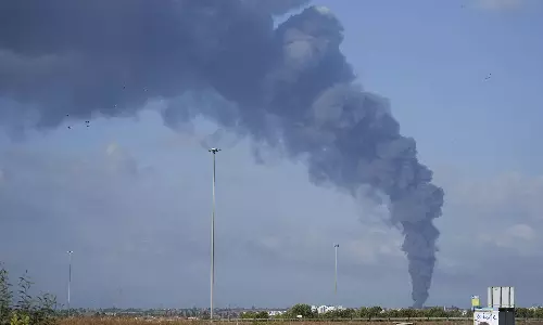 கொஞ்சம் உஷாரா இருங்க.. இஸ்ரேலில் உள்ள இந்தியர்களுக்கு மத்திய அரசு அறிவுறுத்தல்