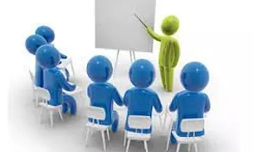 கனரா வங்கி சார்பில்  இலவச தொழில்பயிற்சி